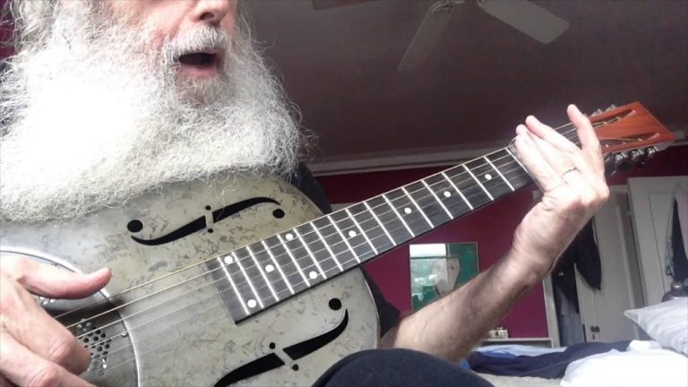 Slide Guitar Blues Lesson – Spoonful Howlin Wolf Version In Open D. Slide Spoonful Blues!