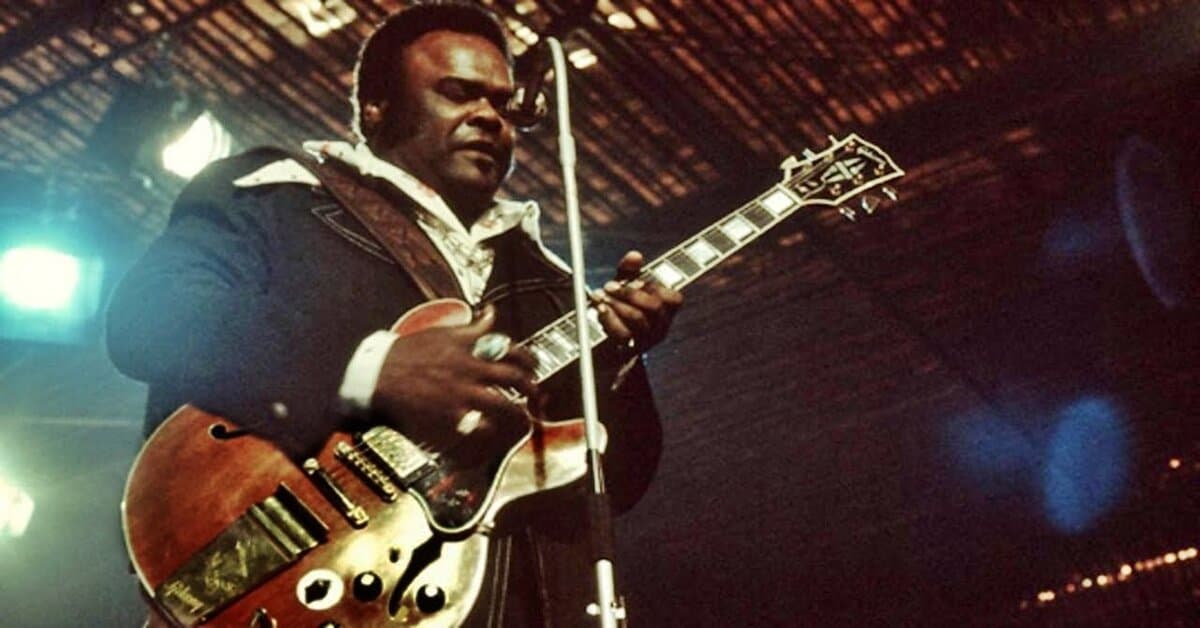 Sweet Home Chicago by Freddie King (Live)