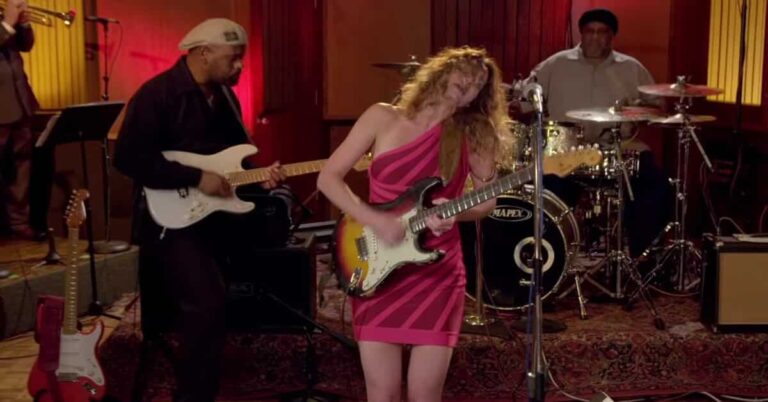 Can’t You See What You’re Doing To Me by Ana Popovic (Live)