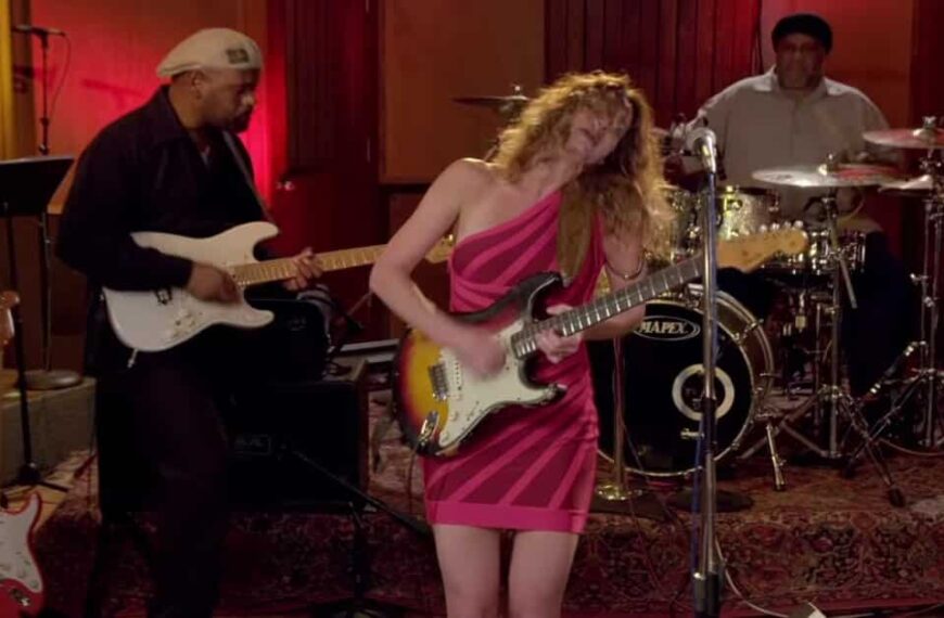 Can’t You See What You’re Doing To Me by Ana Popovic (Live)