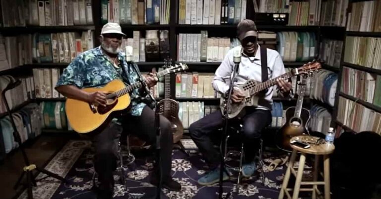 Diving Duck Blues by Taj Mahal & Keb’ Mo’ (Live)