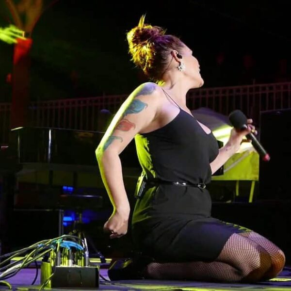 You Belong To Me by Beth Hart (Live, 2017)