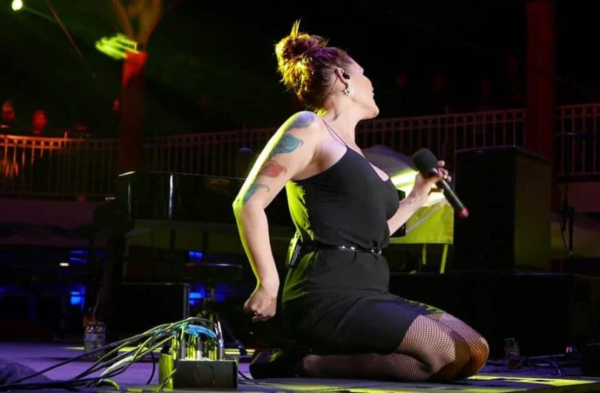You Belong To Me by Beth Hart (Live, 2017)