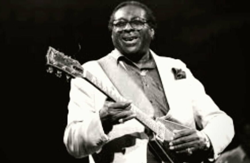 Albert King – Santa Claus Wants Some Lovin’