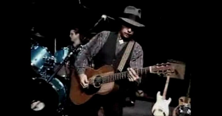Roy Rogers – Walkin’ Blues – Incredible Blues Slide Guitar
