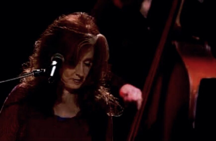 Bonnie Raitt – Coming Home & Aerosmith – I’m a King Bee