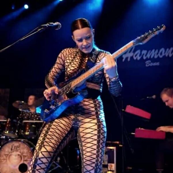Erja Lyytinen – You Talk Dirty – Amazing Live