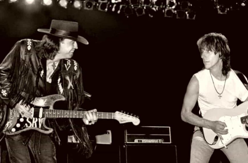 Jeff Beck and Stevie Ray Vaughan – Goin’ Down