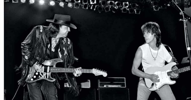 Stevie Ray Vaughan and Jeff Beck – “I’m Goin’ Down” – Live