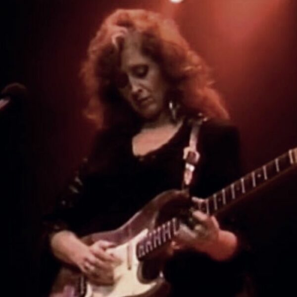 Three Times Loser by Bonnie Raitt (Live)
