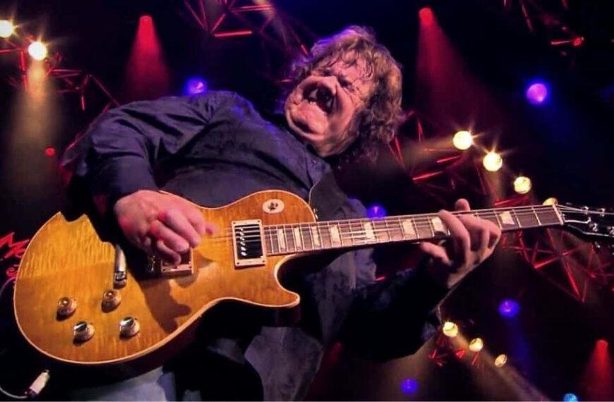 Gary Moore – Parisienne Walkways – Live, 2010