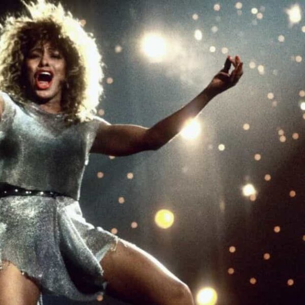 Tina Turner – I Can’t Stand The Rain