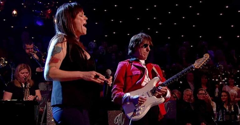 Jeff Beck and Beth Hart – Tell Her You Belong To Me