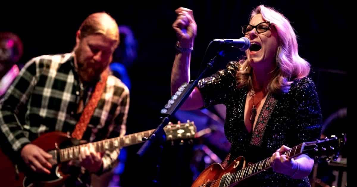 Susan Tedeschi and Derek Trucks - I Pity The Fool