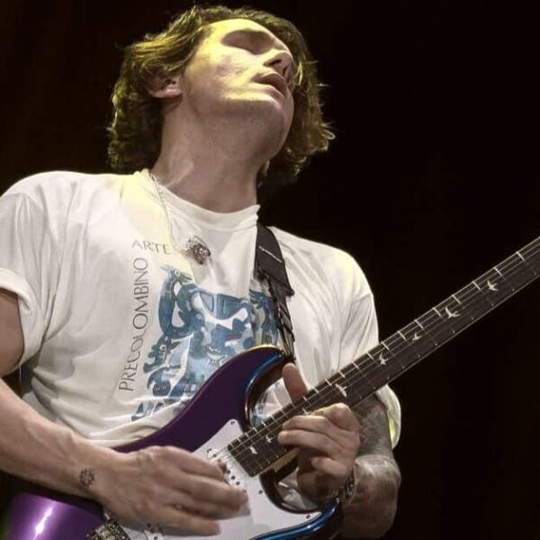 John Mayer Performing Jimi Hendrix’s “Voodoo Child”