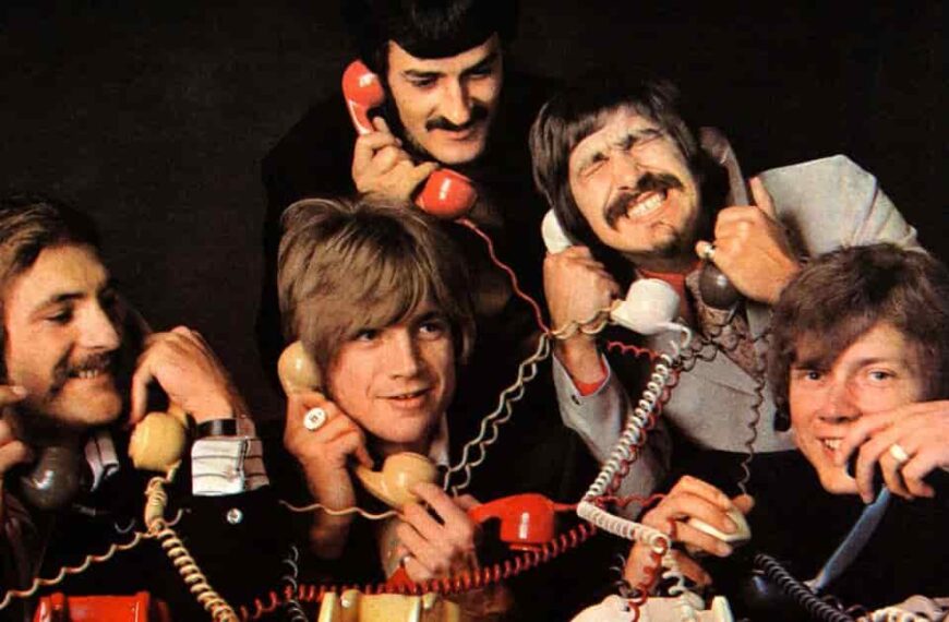 The Moody Blues – Nights In White Satin
