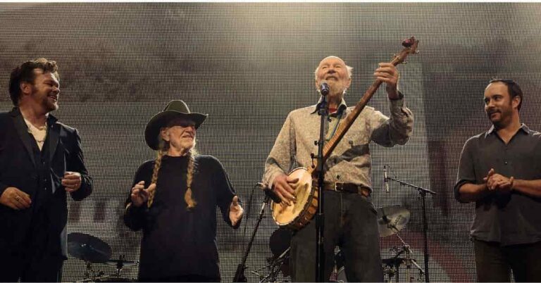 Pete Seeger, Willie Nelson, Neil Young, John Mellencamp and Dave Matthews – This Land Is Your Land