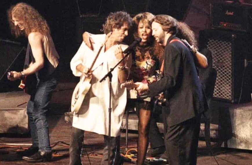 Tina Turner, Keith Richards, Eric Clapton and Jeff Healey – Keep A-Knockin’