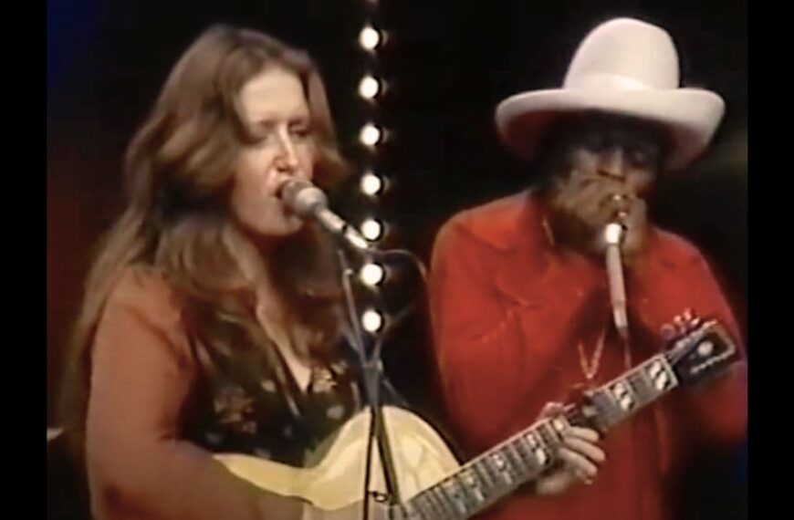 Bonnie Raitt and Buddy Guy – Feels Like Rain