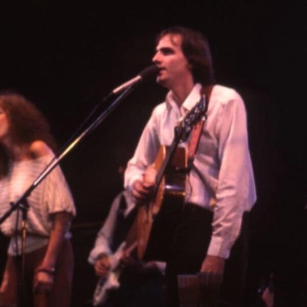 Bonnie Raitt, Jackson Browne, Graham Nash, Norton Buffalo, Joan Baez, Mimi Farina – No More Nukes