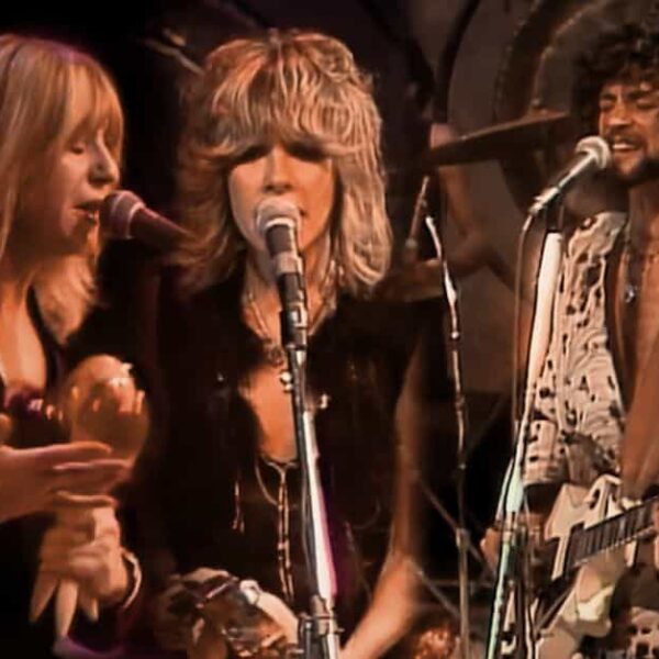 Fleetwood Mac Live on The Midnight Special, 1976.