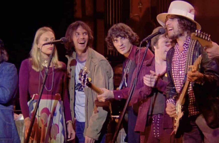 The Last Waltz performance featuring I Shall Be Released by The Band, Bob Dylan, Ringo Starr, Ronnie Wood, Joni Mitchell, Neil Young, Neil Diamond, Ronnie Hawkins, Van Morrison Image Name: The Last Waltz Iconic Performance