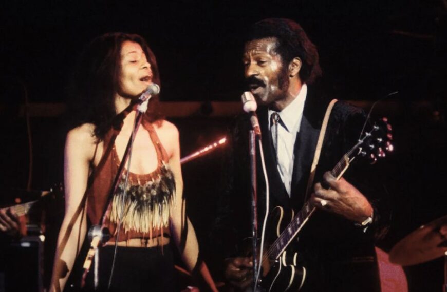 Chuck Berry and Ingrid Berry – Reelin’ and Rockin’