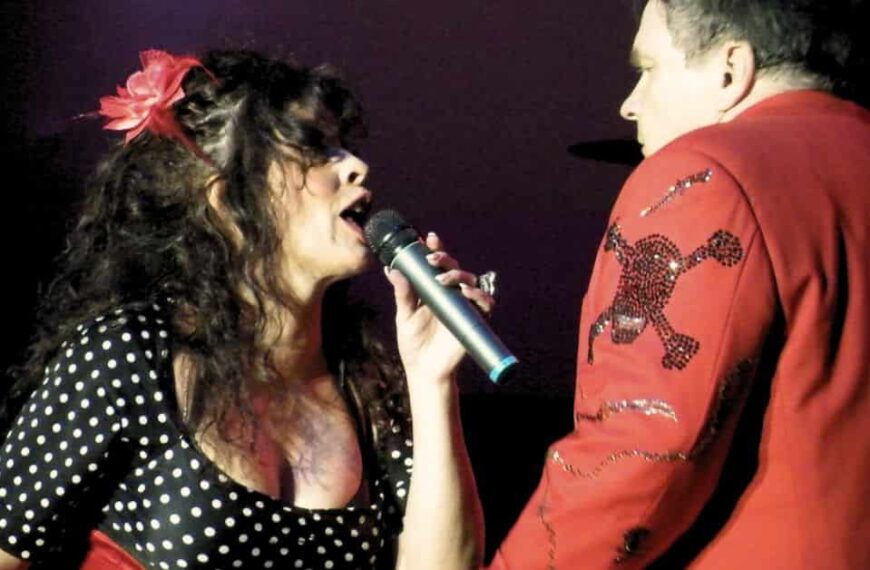 Meat Loaf and Patti Russo – Dead Ringer For Love