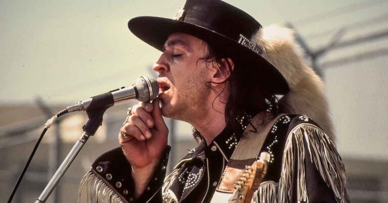 Stevie Ray Vaughan’s ‘Tightrope’ – Performance and Review