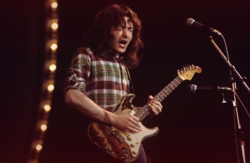 Rory Gallagher – All Around Man – Live at Shepherds Bush Empire 1976